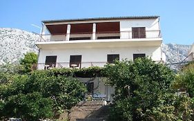 Apartments More